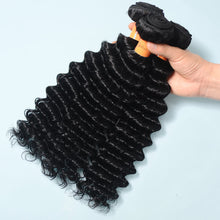 Load image into Gallery viewer, 9a Deep Wave Hair Weave 4 Bundles With 4x4 Lace Closure Human Hair Deep Wave Bundles With Closure